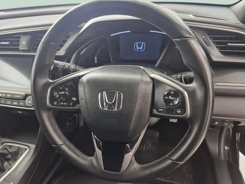 Thumbnail image for the Honda Civic 1.0 VTEC Turbo SR
