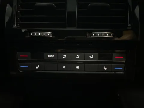 Thumbnail image for the Volkswagen Touareg 3.0 TSI V6 Black Edition   Tiptronic 4Motion