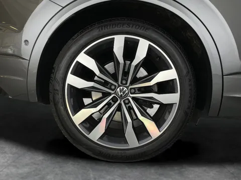 Thumbnail image for the Volkswagen Touareg 3.0 TSI V6 Black Edition   Tiptronic 4Motion