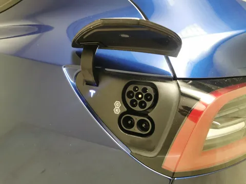 Thumbnail image for the Tesla Model Y (Dual Motor) Long Range   4WDE
