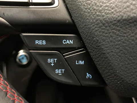 Thumbnail image for the Ford Kuga 1.5 TDCi ST-Line
