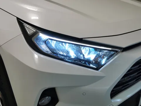 Thumbnail image for the Toyota RAV4 2.5 VVT-h GPF Design    CVT