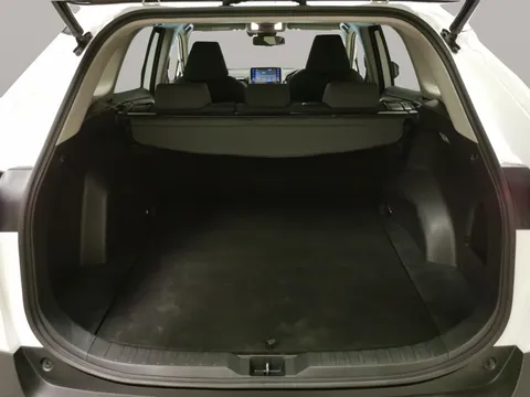 Thumbnail image for the Toyota RAV4 2.5 VVT-h GPF Design    CVT