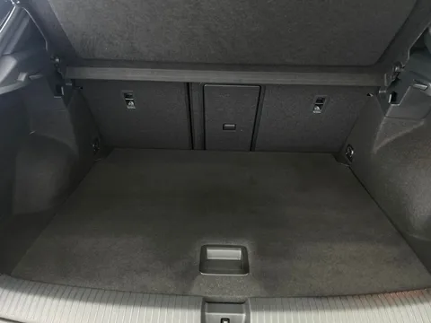 Thumbnail image for the Volkswagen T-Roc 1.5 TSI R-Line   DSG