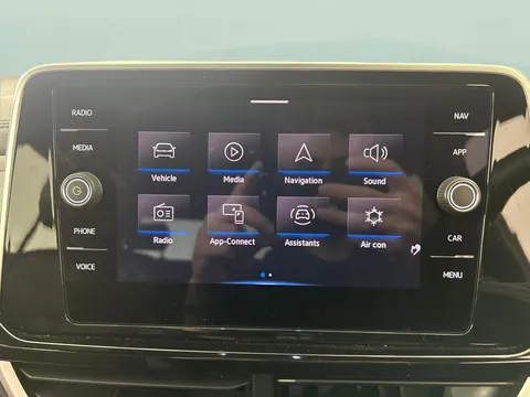 Thumbnail image for the Volkswagen T-Roc 1.5 TSI R-Line   DSG