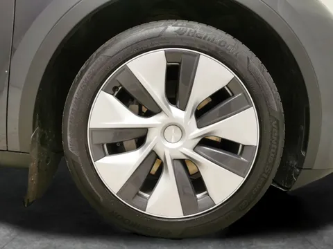 Thumbnail image for the Tesla Model Y SUV  RWD
