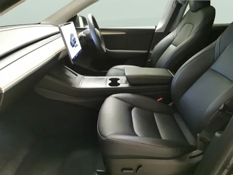 Thumbnail image for the Tesla Model Y SUV  RWD