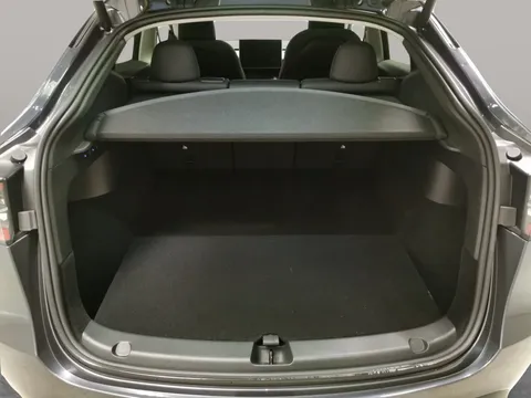 Thumbnail image for the Tesla Model Y SUV  RWD