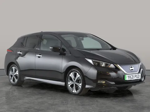Thumbnail image for the Nissan LEAF 40kWh 10