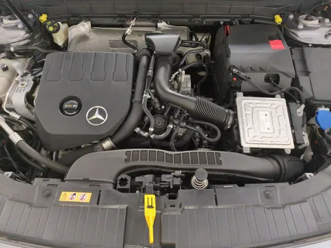 Thumbnail image for the Mercedes-Benz Glb 1.3 GLB200 AMG Line   7G-DCT