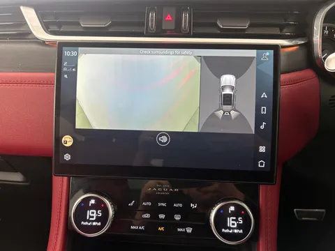 Thumbnail image for the Jaguar F-Pace 2.0 D200 MHEV R-Dynamic Black   AWD