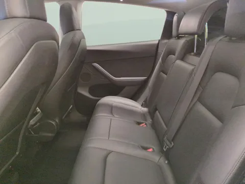 Thumbnail image for the Tesla Model Y (Dual Motor) Long Range   4WDE