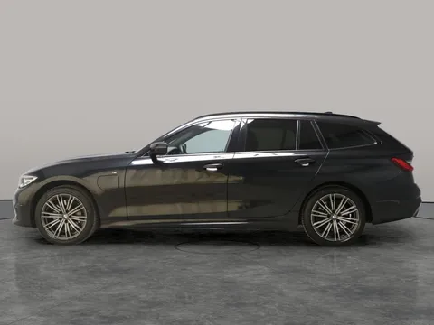 Thumbnail image for the BMW 3 Series 2.0 330e 12kWh M Sport Touring  Plug-in  xDrive