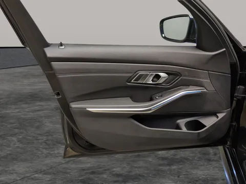Thumbnail image for the BMW 3 Series 2.0 330e 12kWh M Sport Touring  Plug-in  xDrive
