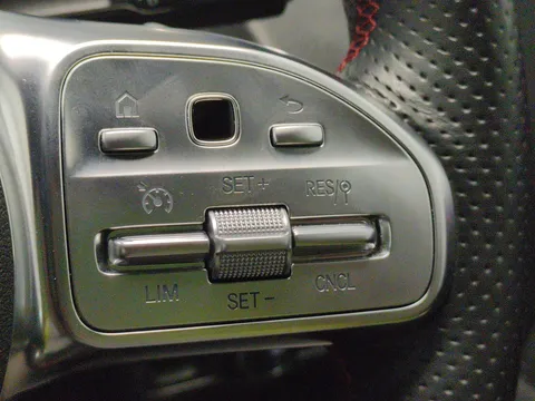 Thumbnail image for the Mercedes-Benz Gla 1.3 GLA200 AMG Line (Premium)   7G-DCT