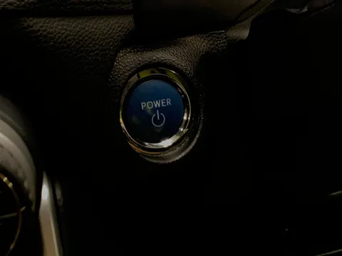 Thumbnail image for the Toyota RAV4 2.5 VVT-h GPF Icon    CVT