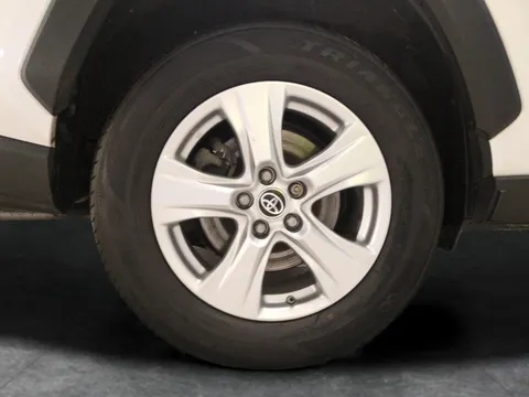 Thumbnail image for the Toyota RAV4 2.5 VVT-h GPF Icon    CVT