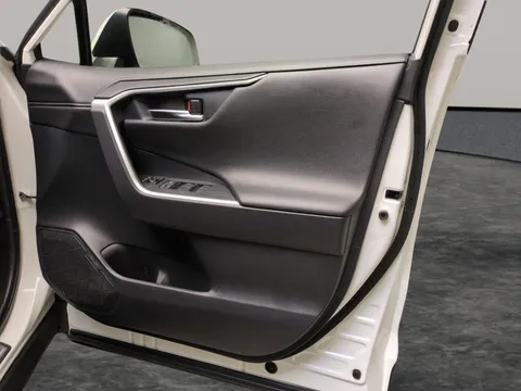 Thumbnail image for the Toyota RAV4 2.5 VVT-h GPF Icon    CVT