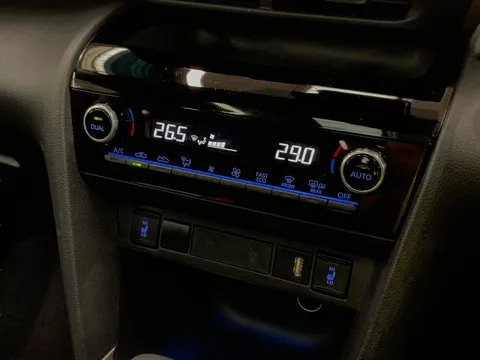 Thumbnail image for the Toyota Yaris Cross 1.5 VVT-h Excel    E-CVT