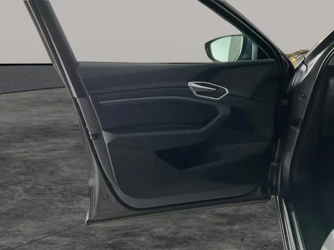 Thumbnail image for the Audi E-Tron 55 Technik   quattro 95kWh (11kW Charger)