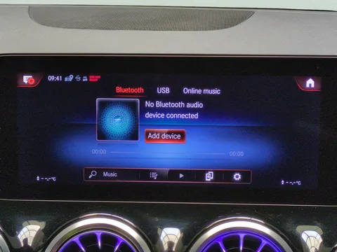 Thumbnail image for the Mercedes-Benz Eqa EQA 350 66.5kWh AMG Line   4MATIC