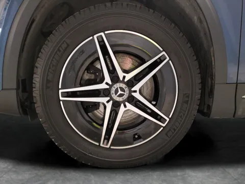 Thumbnail image for the Mercedes-Benz Eqa EQA 350 66.5kWh AMG Line   4MATIC