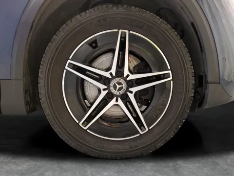 Thumbnail image for the Mercedes-Benz Eqa EQA 350 66.5kWh AMG Line   4MATIC