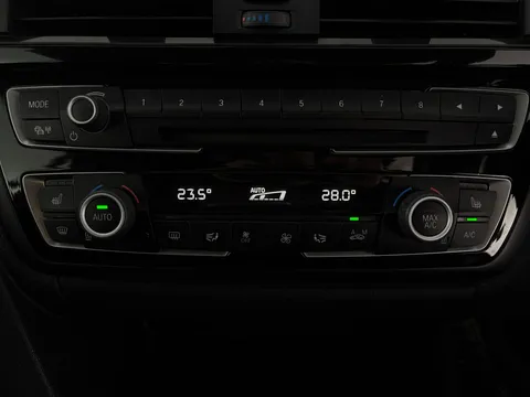 Thumbnail image for the BMW 4 Series 2.0 420d M Sport Convertible