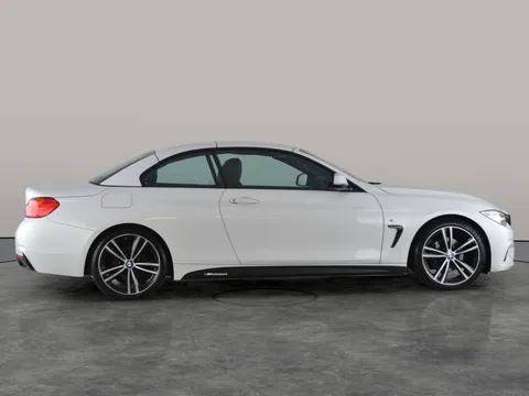 Thumbnail image for the BMW 4 Series 2.0 420d M Sport Convertible