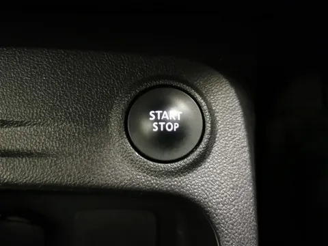 Thumbnail image for the Renault Captur 0.9 TCe ENERGY Iconic