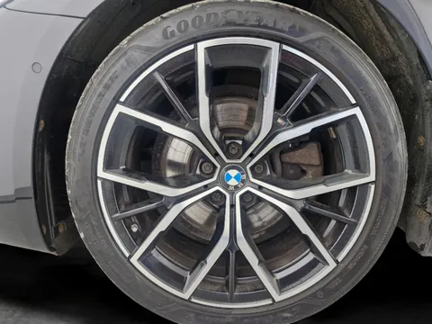 Thumbnail image for the BMW 5 Series 2.0 520d MHT M Sport Touring   Steptronic