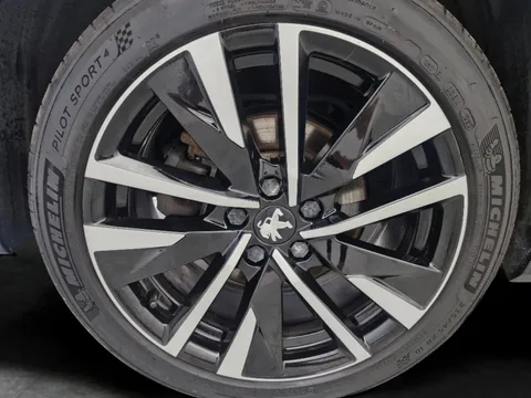 Thumbnail image for the Peugeot 508 Sw 1.6 11.8kWh GT   Plug-in  e-EAT