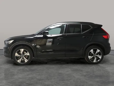 Thumbnail image for the Volvo XC40 1.5h T4 Recharge 10.7kWh R-Design   Plug-in