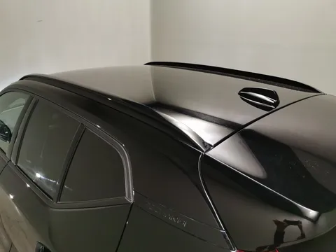 Thumbnail image for the Volvo XC40 1.5h T4 Recharge 10.7kWh R-Design   Plug-in