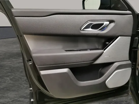Thumbnail image for the Land Rover Range Rover Velar 2.0 D200 MHEV Edition   4WD