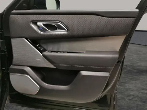 Thumbnail image for the Land Rover Range Rover Velar 2.0 D200 MHEV Edition   4WD