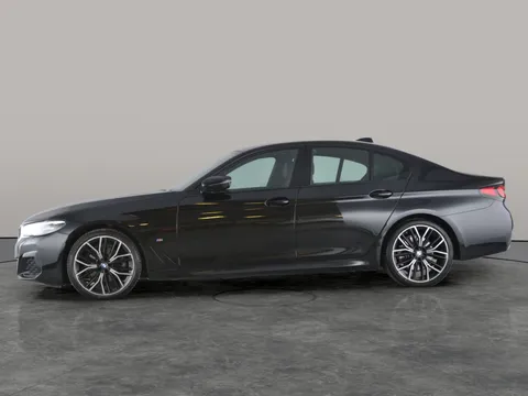 Thumbnail image for the BMW 5 Series 2.0 520d MHT M Sport    Steptronic