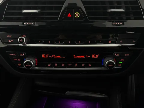Thumbnail image for the BMW 5 Series 2.0 520d MHT M Sport    Steptronic