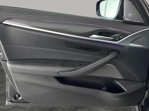 Thumbnail image for the BMW 5 Series 2.0 520d MHT M Sport    Steptronic