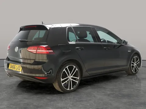 Thumbnail image for the Volkswagen Golf 2.0 TDI BlueMotion Tech GTD   DSG