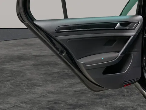 Thumbnail image for the Volkswagen Golf 2.0 TDI BlueMotion Tech GTD   DSG