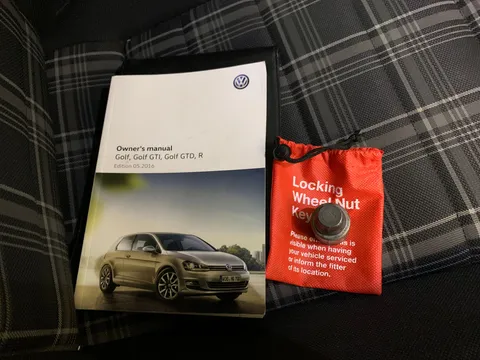 Thumbnail image for the Volkswagen Golf 2.0 TDI BlueMotion Tech GTD   DSG
