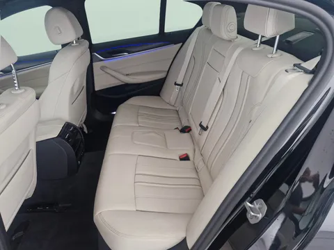 Thumbnail image for the BMW 5 Series 2.0 520d MHT M Sport    Steptronic