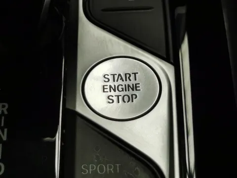 Thumbnail image for the BMW 3 Series 2.0 320d MHT Sport