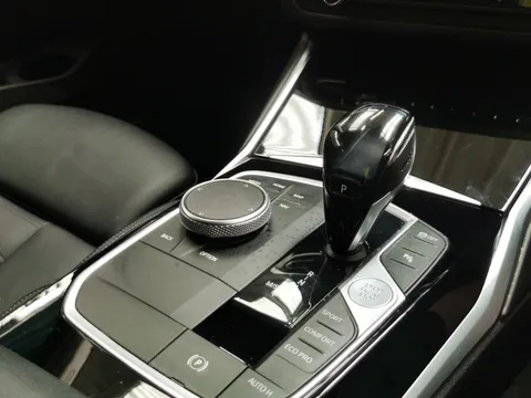 Thumbnail image for the BMW 3 Series 2.0 320d MHT Sport