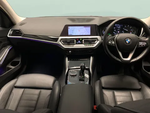 Thumbnail image for the BMW 3 Series 2.0 320d MHT Sport