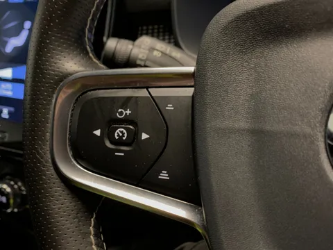 Thumbnail image for the Volvo XC40 2.0 D3 R-Design