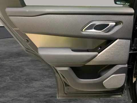 Thumbnail image for the Land Rover Range Rover Velar 2.0 D200 MHEV Edition   4WD