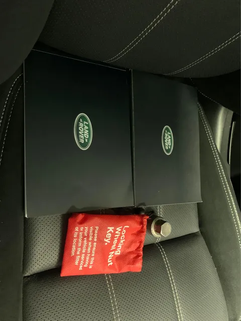 Thumbnail image for the Land Rover Range Rover Velar 2.0 D200 MHEV Edition   4WD