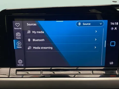 Thumbnail image for the Volkswagen Golf 1.5 TSI Life